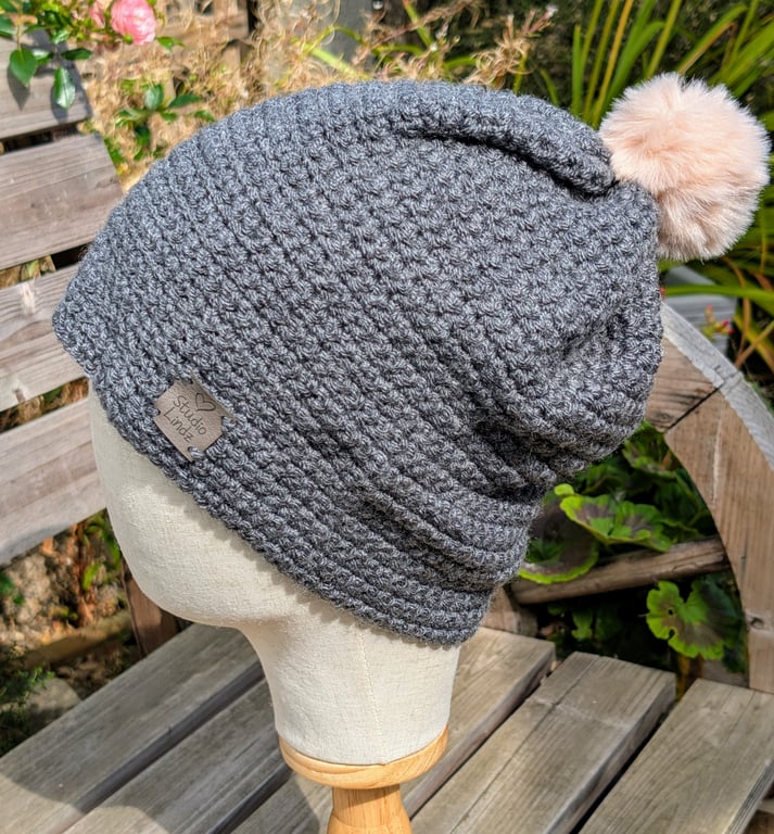 Crochet Slouch Beanie Hat (Grey)