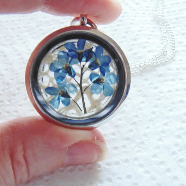 Forget me Not Locket with Vintage Lace