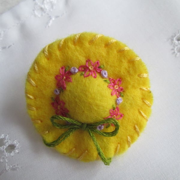 Hand Embroidered Miniature Summer Hat Brooch - Sunshine Yellow Floral