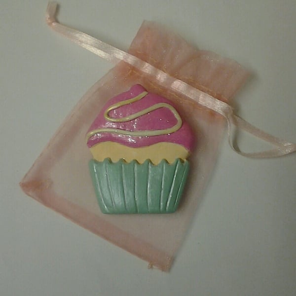 Cupcake Fridge Magnet