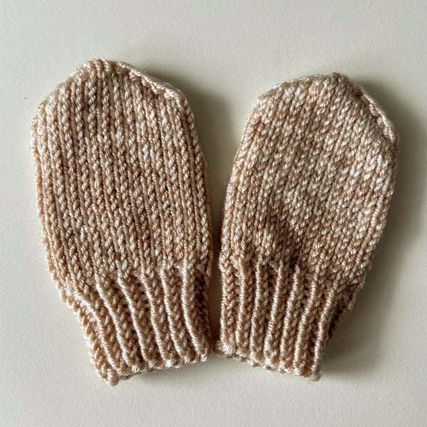 Hand Knitted mittens newborn Beige