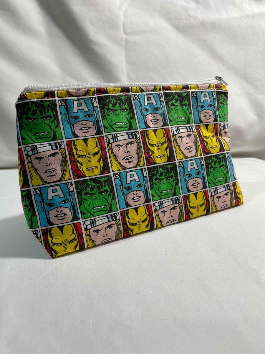 ‘Marvel Comics’ Zipped Bag