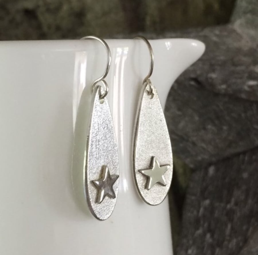 Star earrings, Silver earrings 