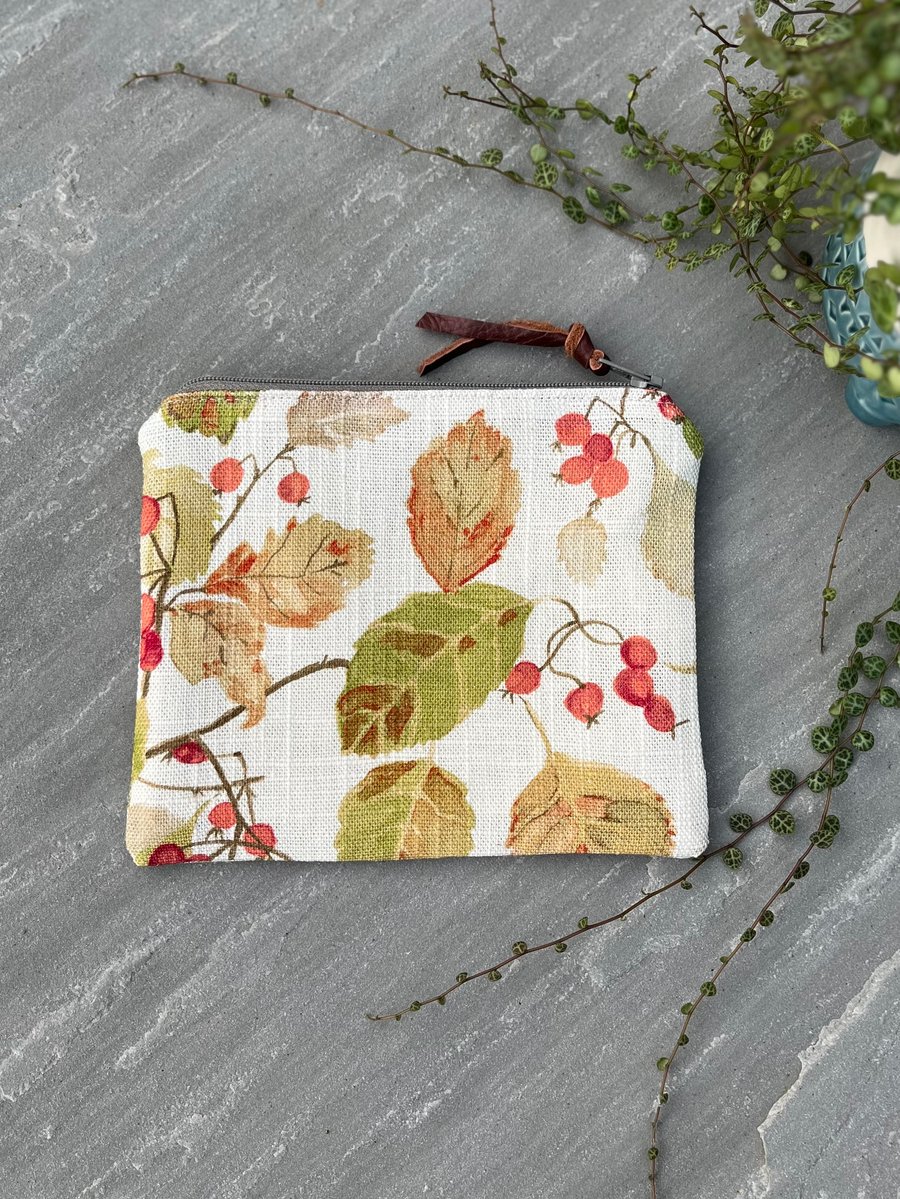 Woodland Berries russet and cream small zip pouch
