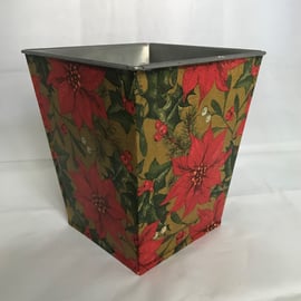 Christmas Poinsettia Plant Pot Vintage Look Square Edged Metal Tin Decorated