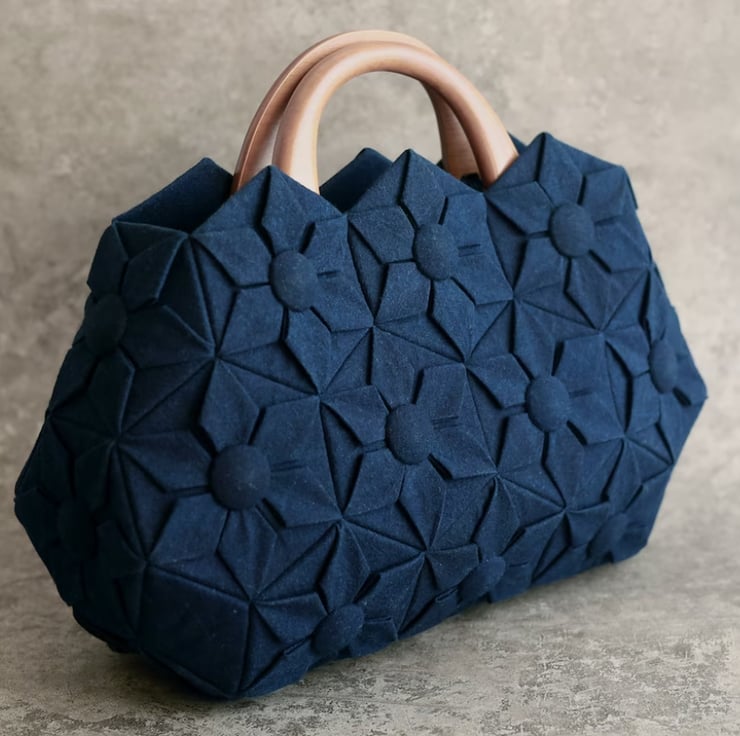 Quilted handbags shop