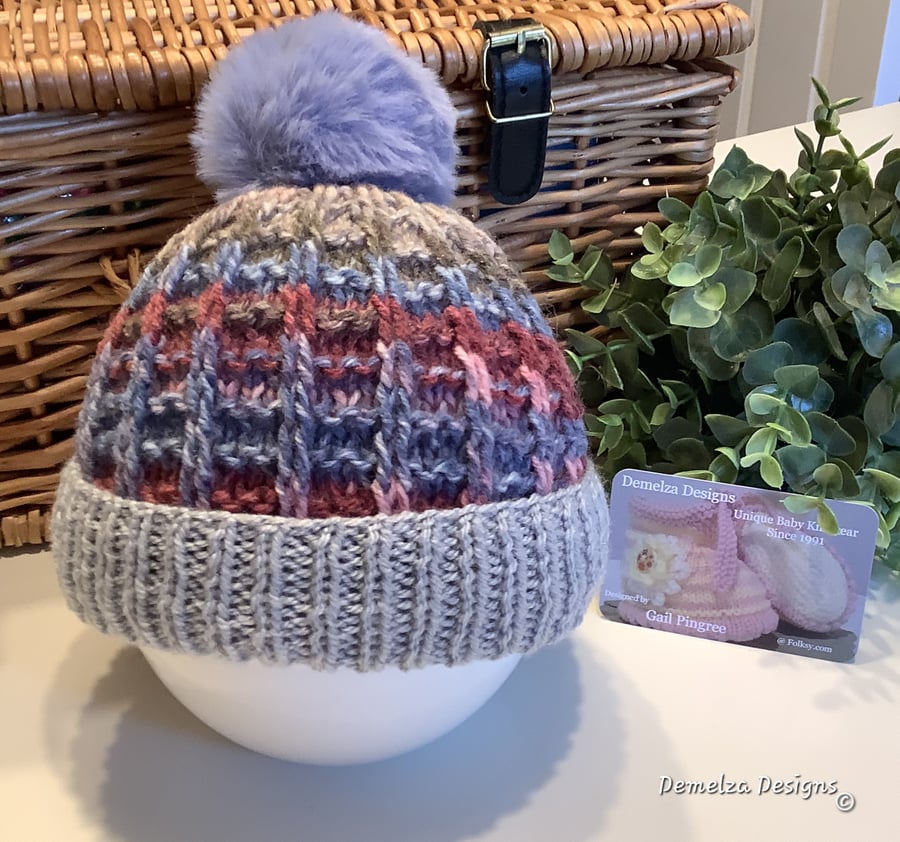 Hand Knitted Chunky Baby Pom Pom Beanie Hat 9-18 mths (HELP A CHARITY)