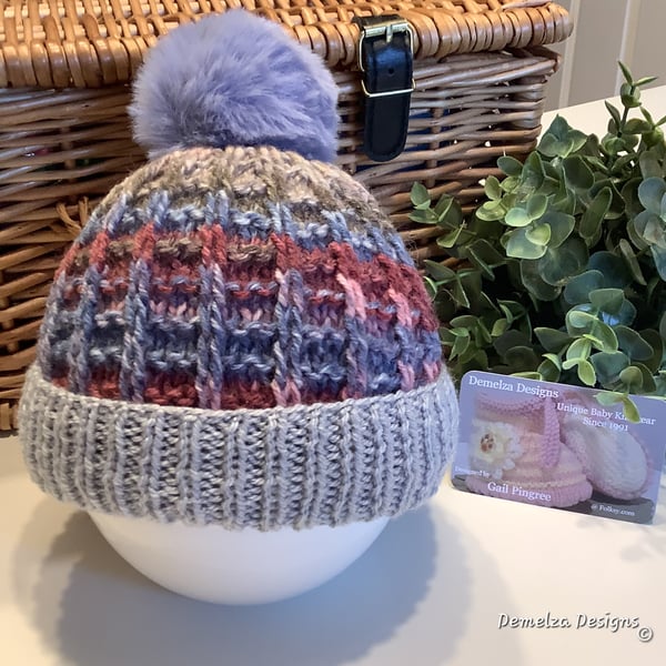 Hand Knitted Chunky Baby Pom Pom Beanie Hat 9-18 mths (HELP A CHARITY)