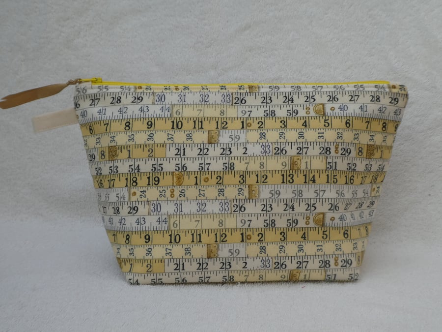 Tape Measure Print Project Holder. Lined Purse. Zipped Holdall. Pouch.