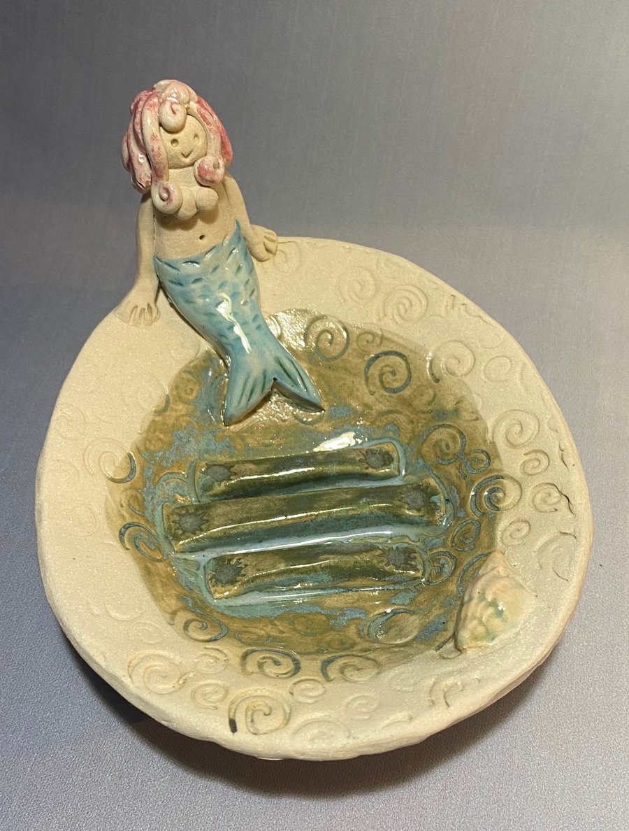 Mermaid soap dish