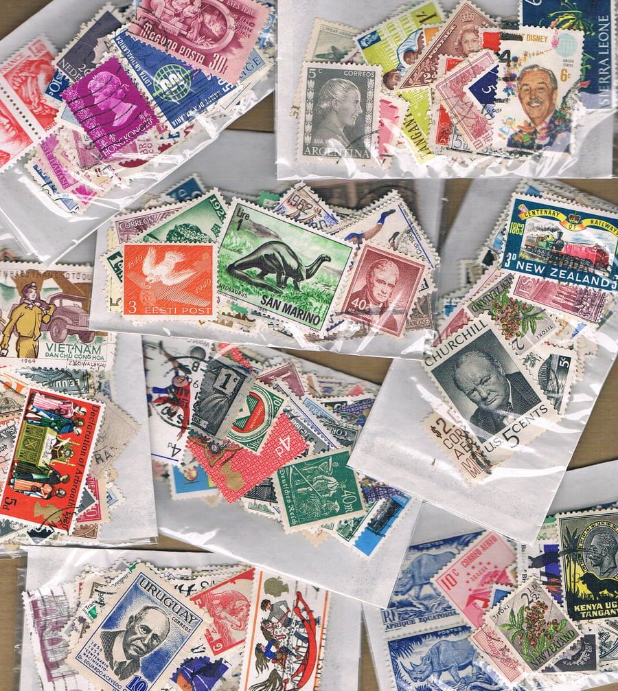 50 x VINTAGE POSTAGE STAMPS - world stamps for crafting, collage, upcycling etc