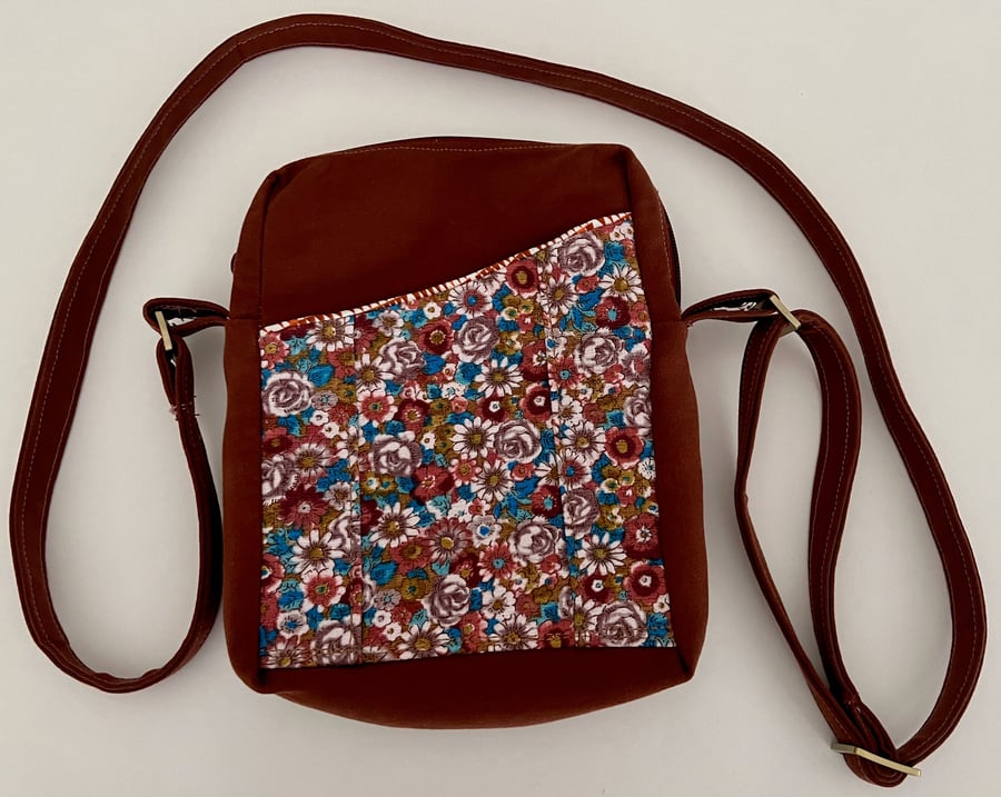 Handmade compact fully lined brown cotton twill crossbody bag with pockets