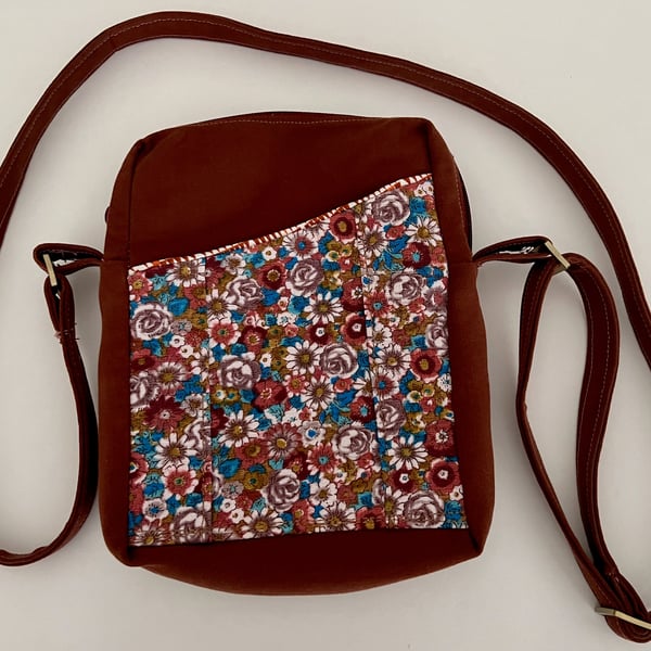 Handmade compact fully lined brown cotton twill crossbody bag with pockets
