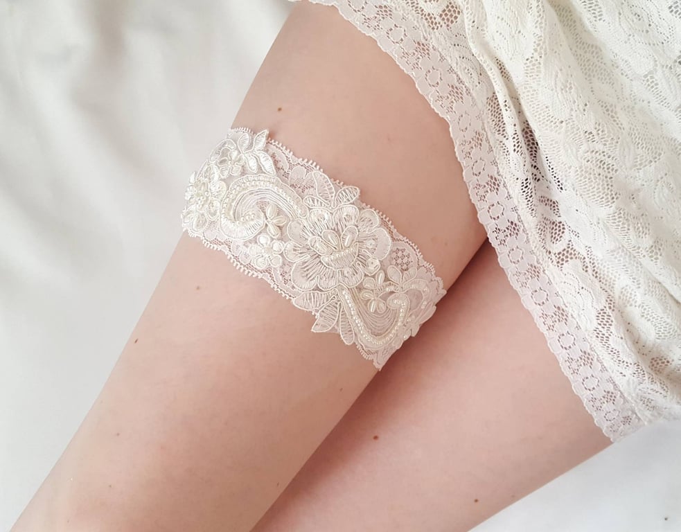 Garter Me Good