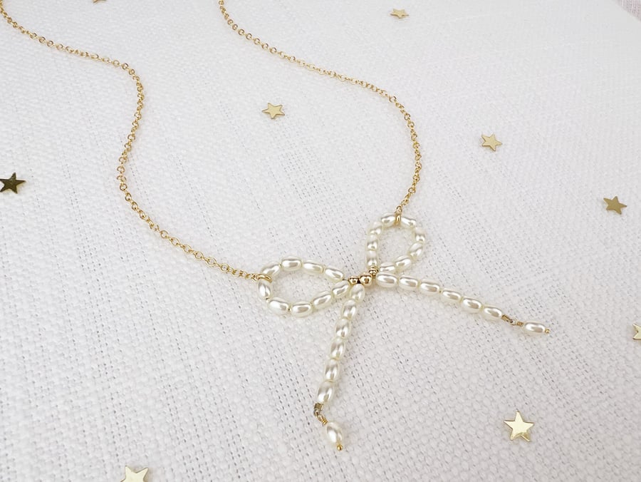 Beaded Pearl Bow Necklace in Gold Filled