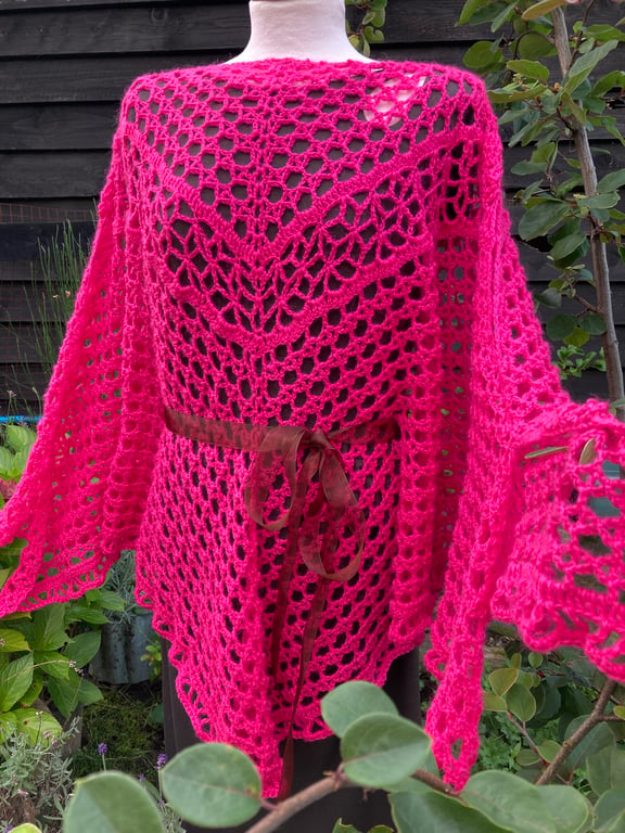 Handmade Lace Blouse Cover Up Handkerchief Top in Fuchsia Pink Merino Wool Yarn