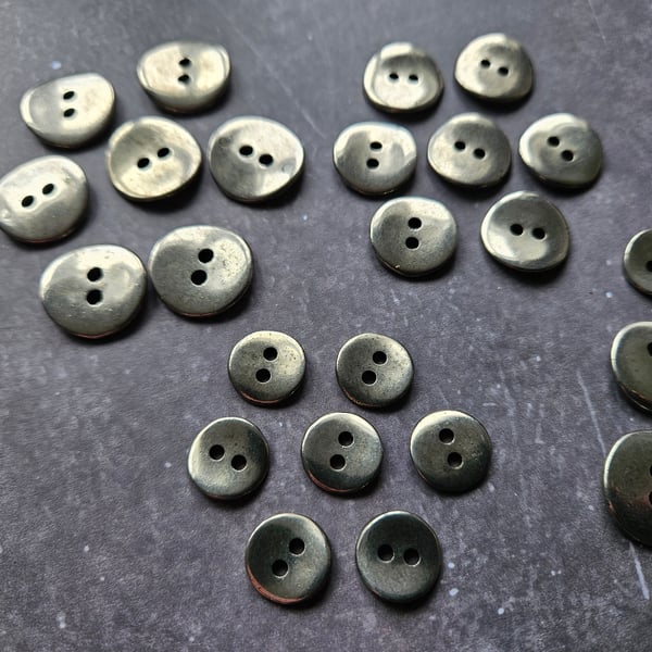 12.5mm 20L Antique Silver saddle back Buttons medium weight