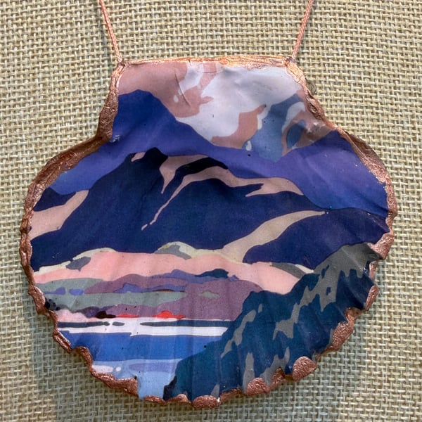 Vintage railway poster the lakes shell necklace 