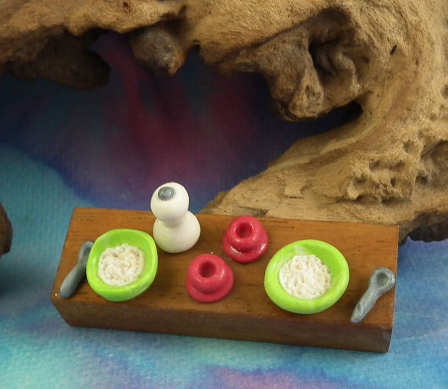 Sale Tiny Gnome breakfast table with cereal bowls fixed OOAK