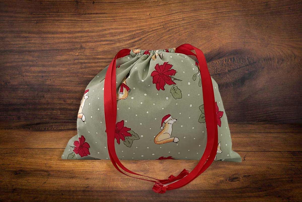Christmas Bag, Handmade Christmas Gift Bag Cute Foxes, Eco-Friendly-CHBB52