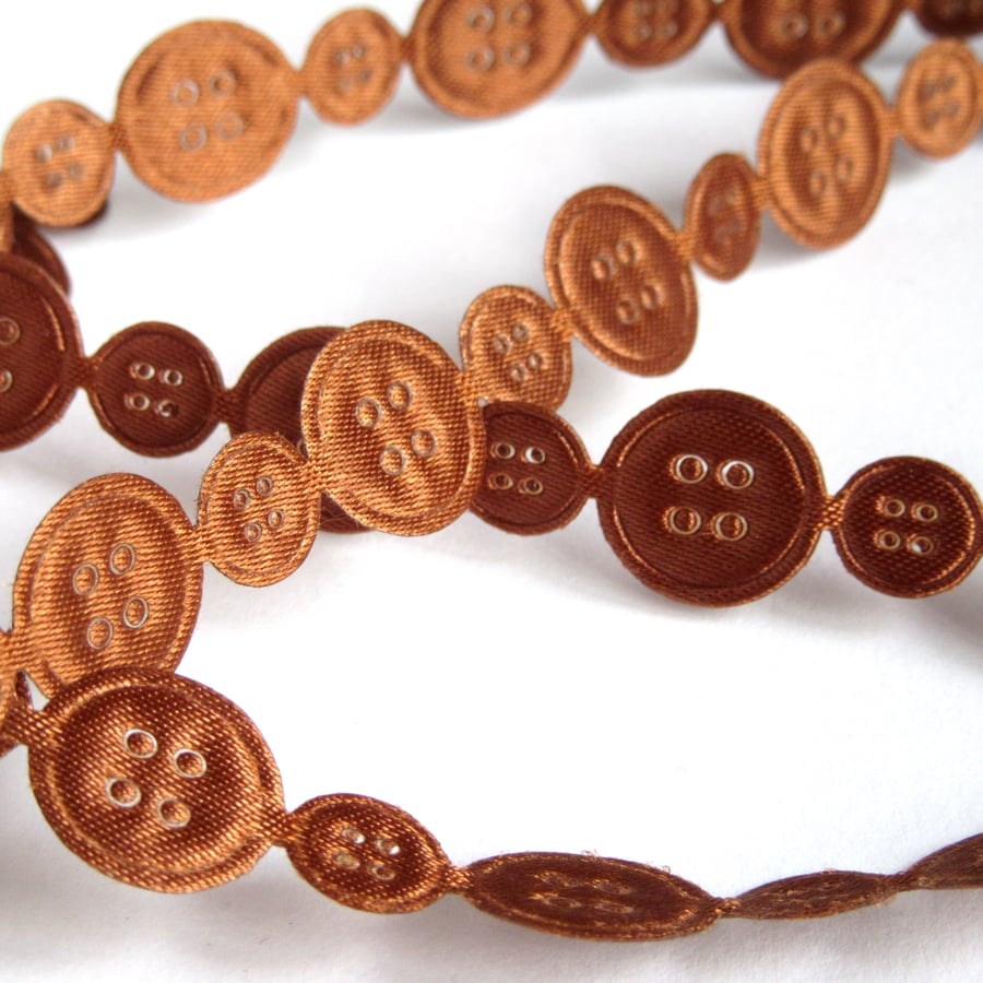 Bronze Coloured Button Trim - 1m