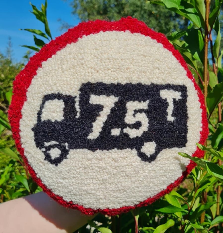 7.5 Ton Street Sign Hand Hooked Cushion