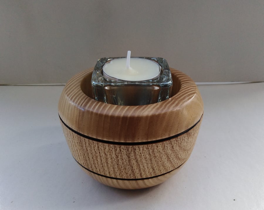 English Ash Wood Tea Light Holder 1227