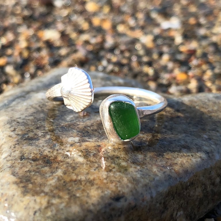 Green Sea Glass and Scallop Shell Sterling Silver Spiral Adjustable Ring - 1240