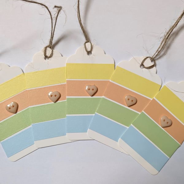 Homemade gift tags made with buttons in packs of 5 - 4 colours 1 heart