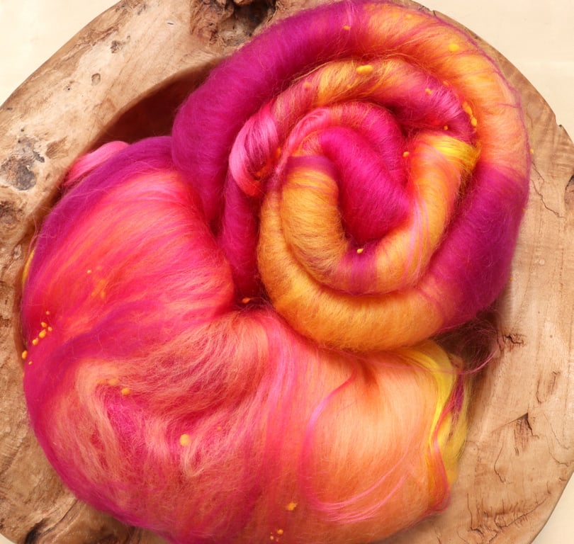 50g Honeysuckle Art Batt for Spinning & Felting