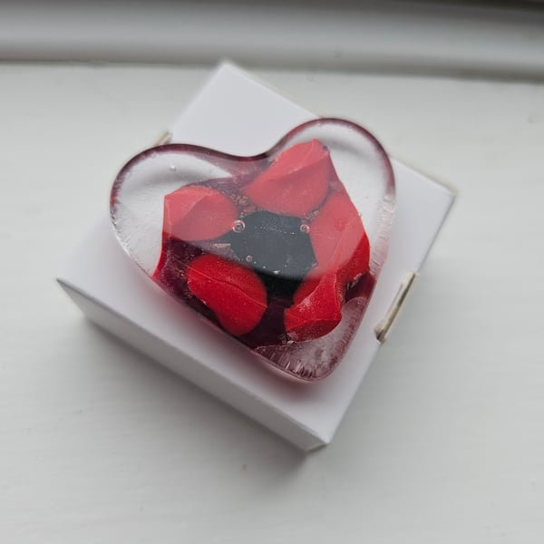 Fused Glass Pocket Heart - poppy