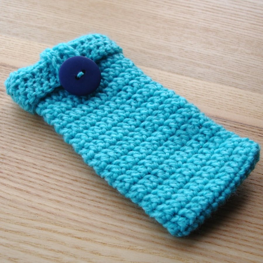 Crochet Mobile Phone Cozy with Button in Turquoise