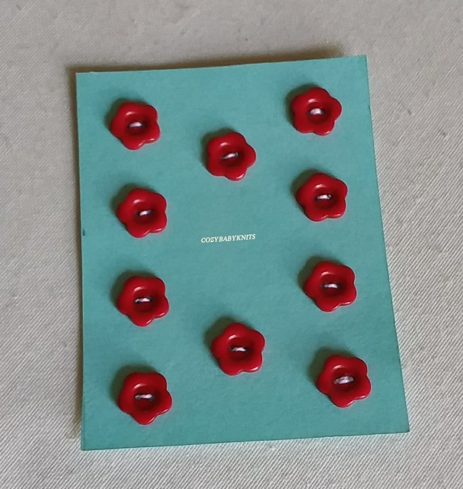 Red flower buttons