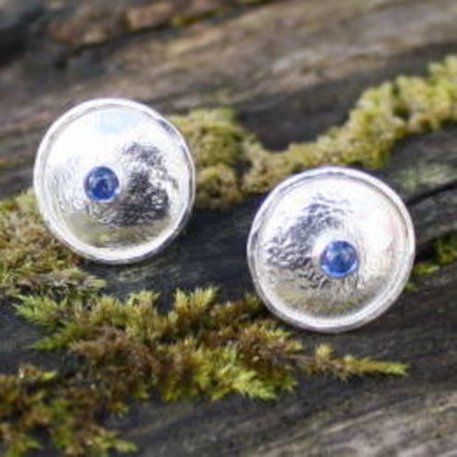 .Boss Studs, sterling silver and blue sapphire cabochon earrings