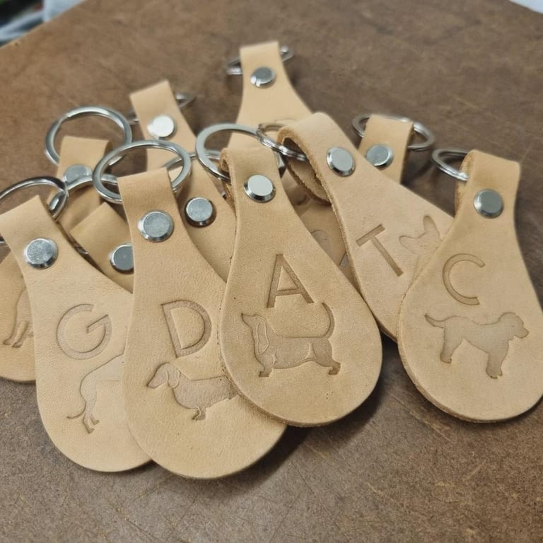 UK Hand Made Genuine leather Personalised AnimalDog Lovers leather Key Ring