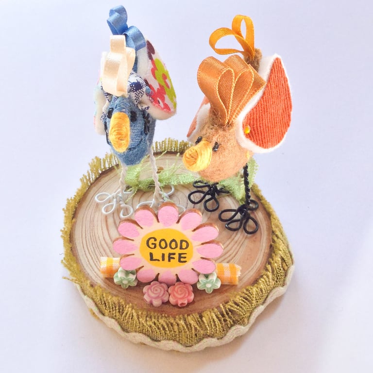 Diorama Chickens The Good Life.