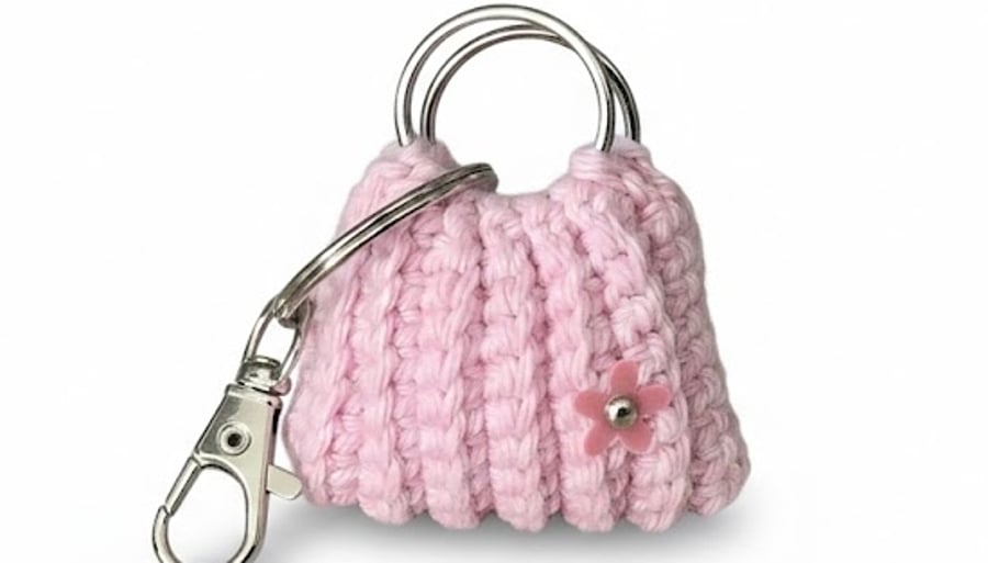 Keyring small crochet bag, kawaii handbag charm, small gift for crochet lovers