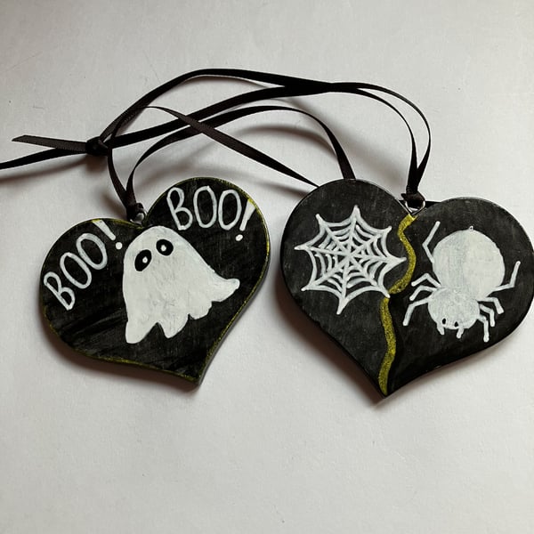 2 x hand painted Halloween hearts