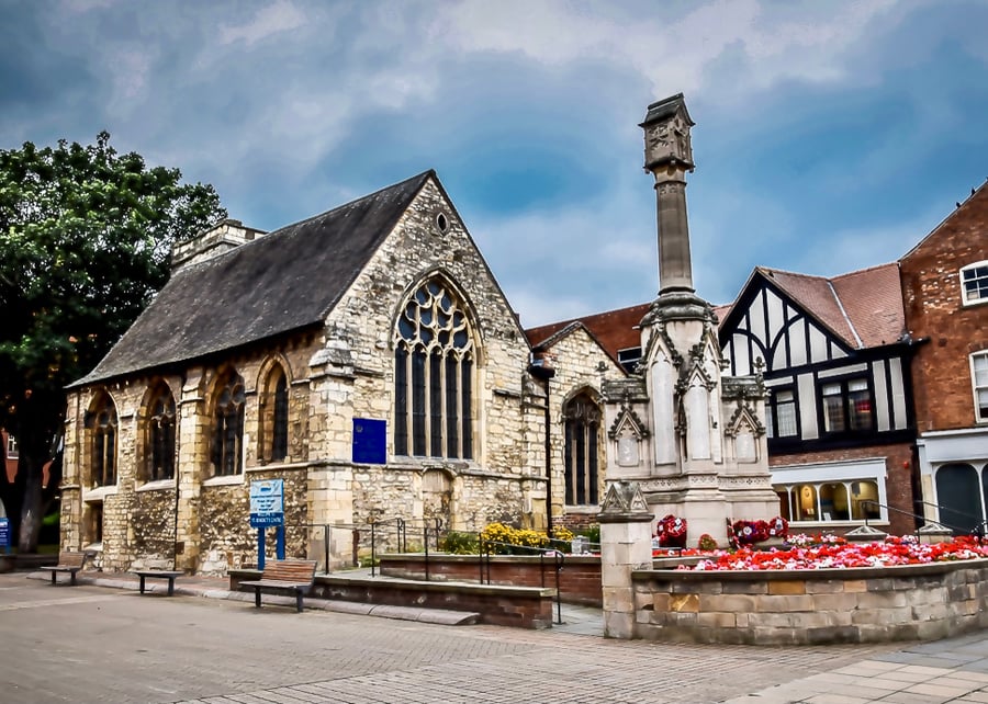 War Memorial Lincoln High Street - Photographic Print Greetings Cards