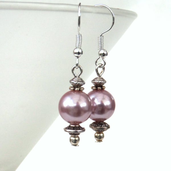 Dusky pink shell pearl earrings