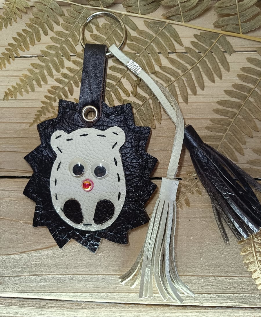 Real leather hedgehog keyring 