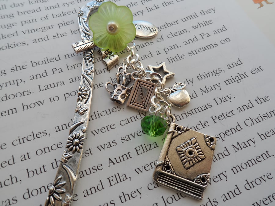 Teachers theme bookmark