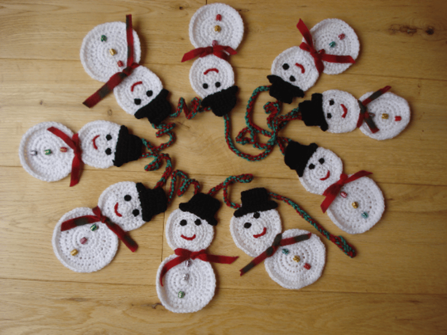 Crochet Snowmen Bunting With Hats And Tartan Scarves