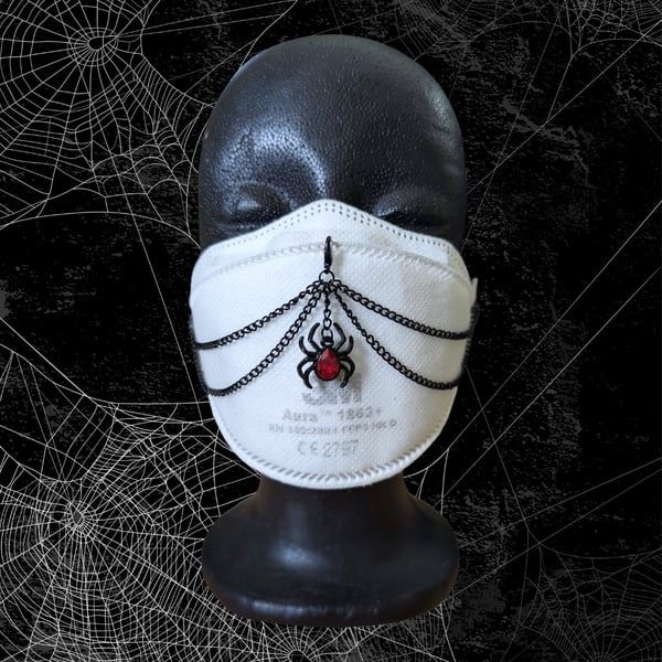 Spider three point black mask chain