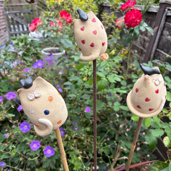 Spotty cat cane topper