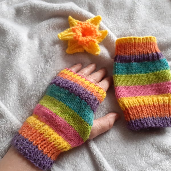 FINGERLESS gloves, wristwarmers