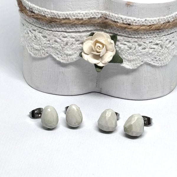 Green Teardrop Mini Stud Earring Set