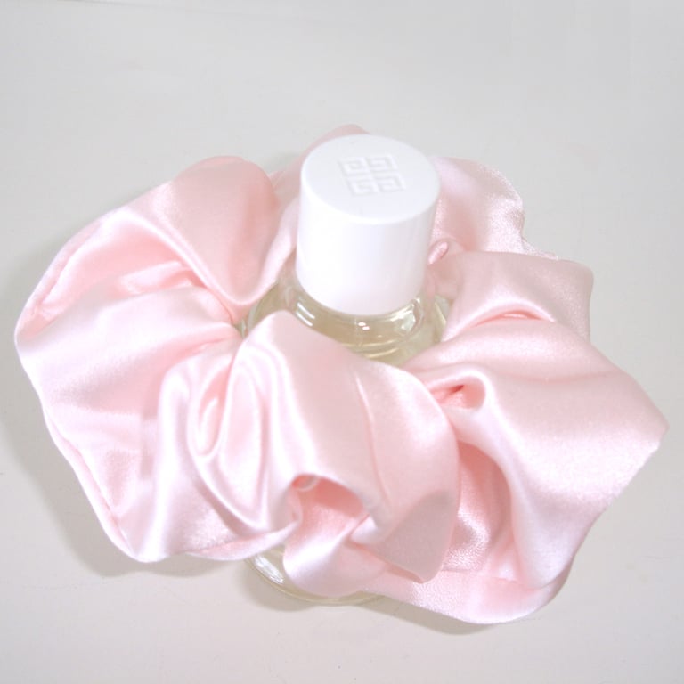 Mulberry Silk Hair Scrunchie Silk Hair Ties Light Pink