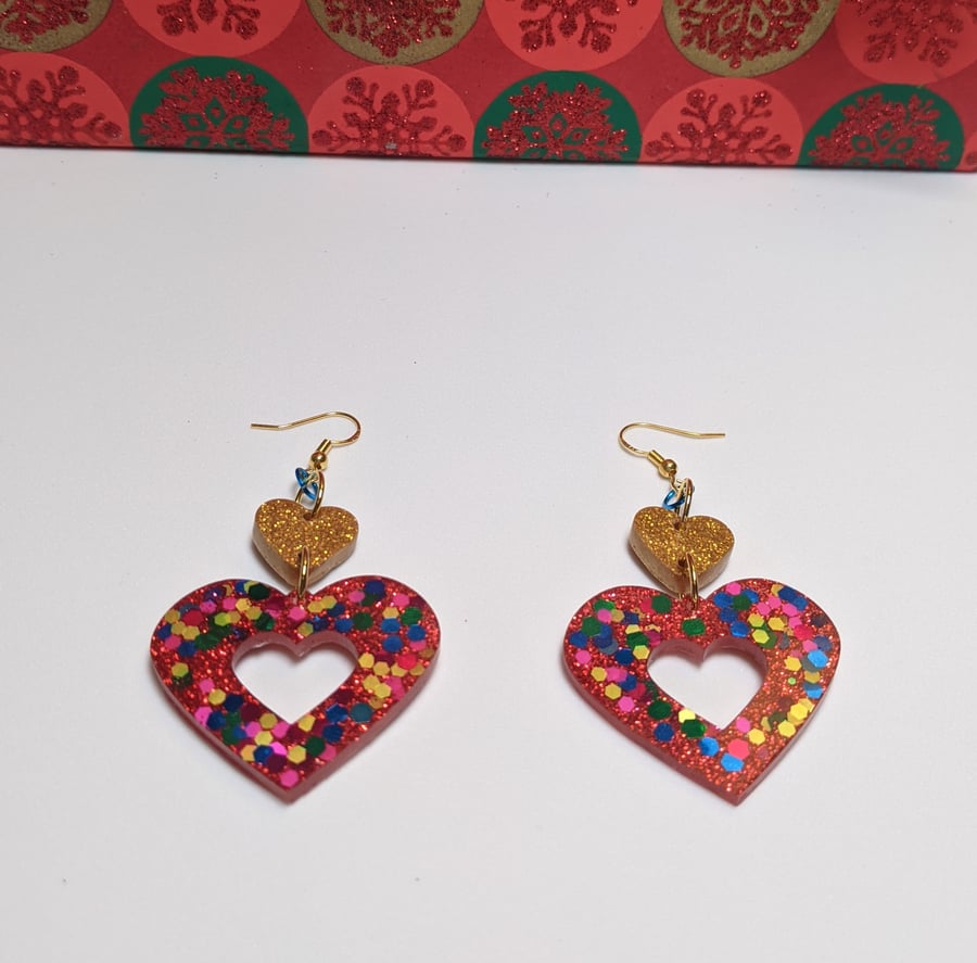 Kitschmas heart danglers