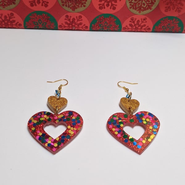 Kitschmas heart danglers